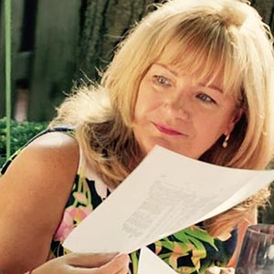Sandra Crawford, J.D., teaches in Northwestern SPS Divorce Mediation certificate program