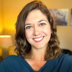 Photo of Ashley Kennedy